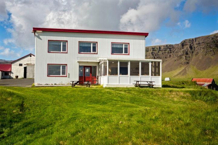 Vagnsstadir Hostel Borgarhöfn エクステリア 写真